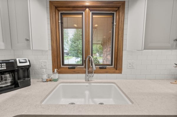 window and natural light